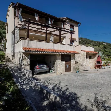 Vesna 2844 Affittacamere Supetarska Draga
