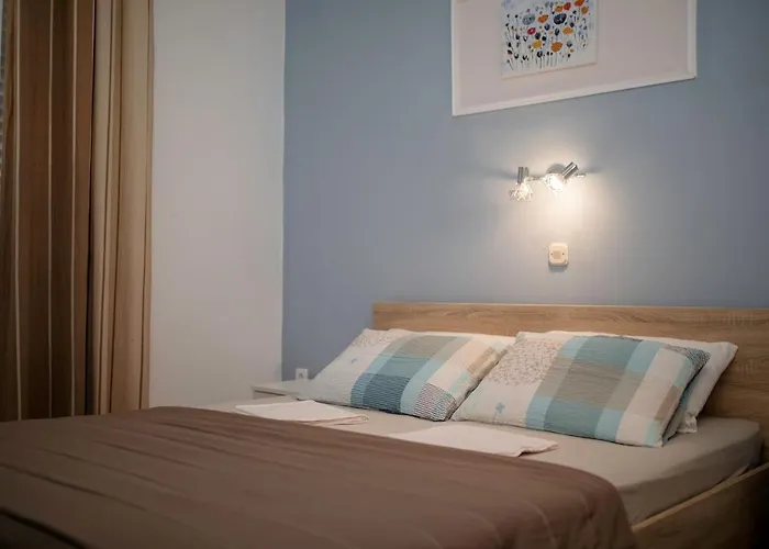 Vesna 2844 Guest house 3*