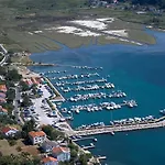 Vesna 2844 3* Supetarska Draga