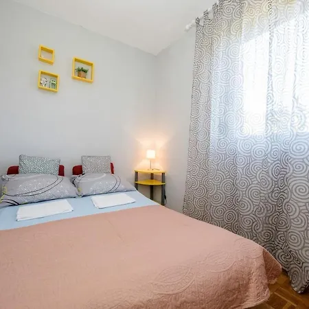 Gostinjska kuća Vesna 2844 3*