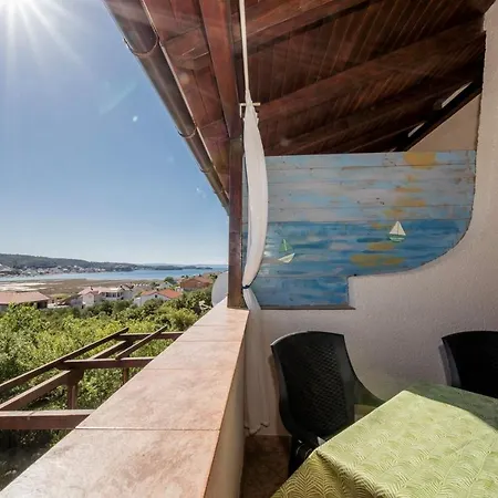 Vesna 2844 Guest house Supetarska Draga
